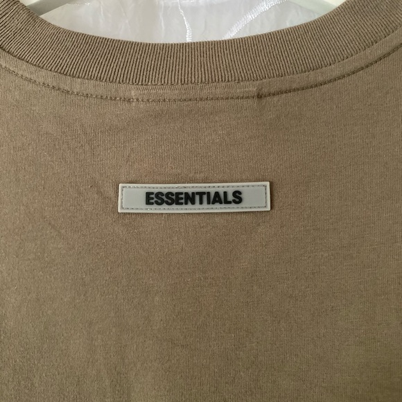 Essentials Shirt - Picture 3 of 3
